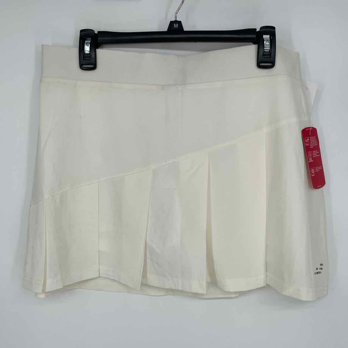NEW! BCG WHITE SKORT L