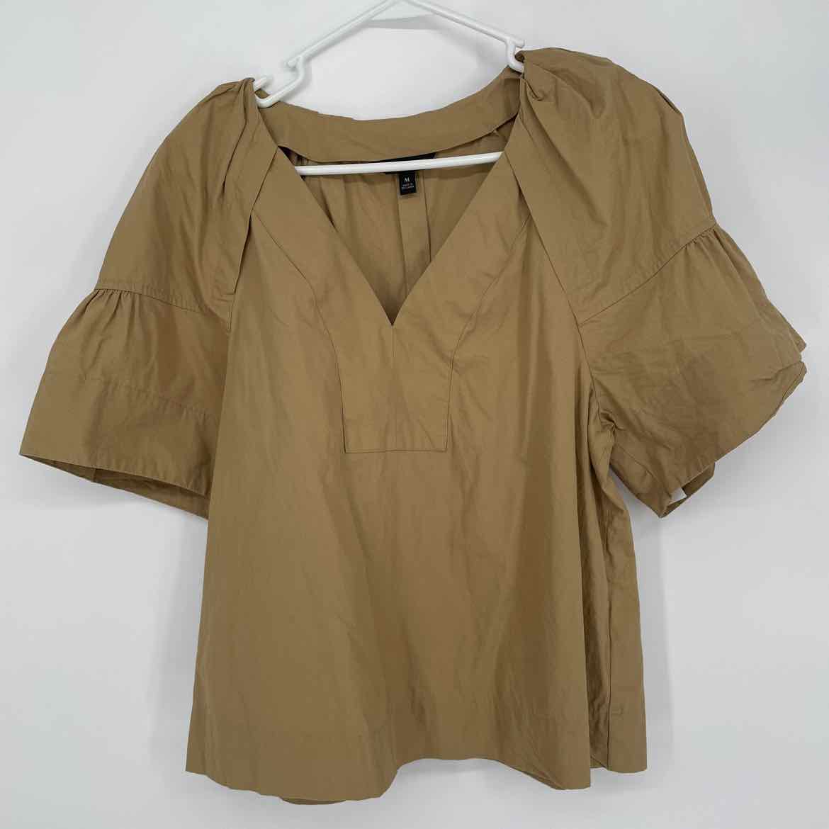 BANANA REPUBLIC TOP M