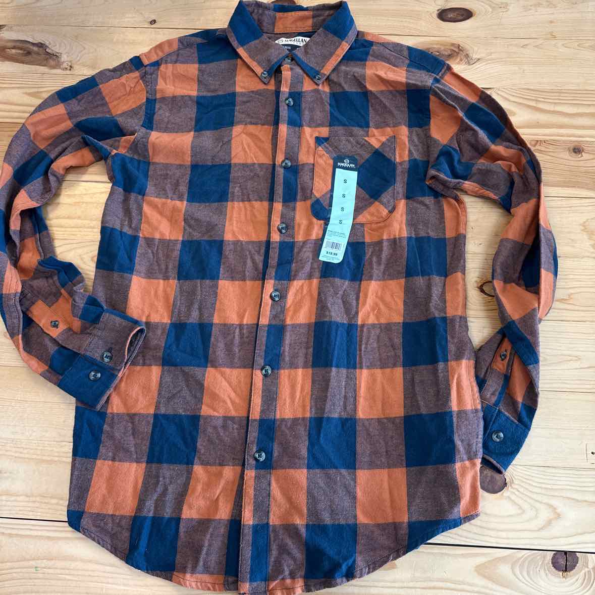 NEW! MAGELLAN SHIRT S