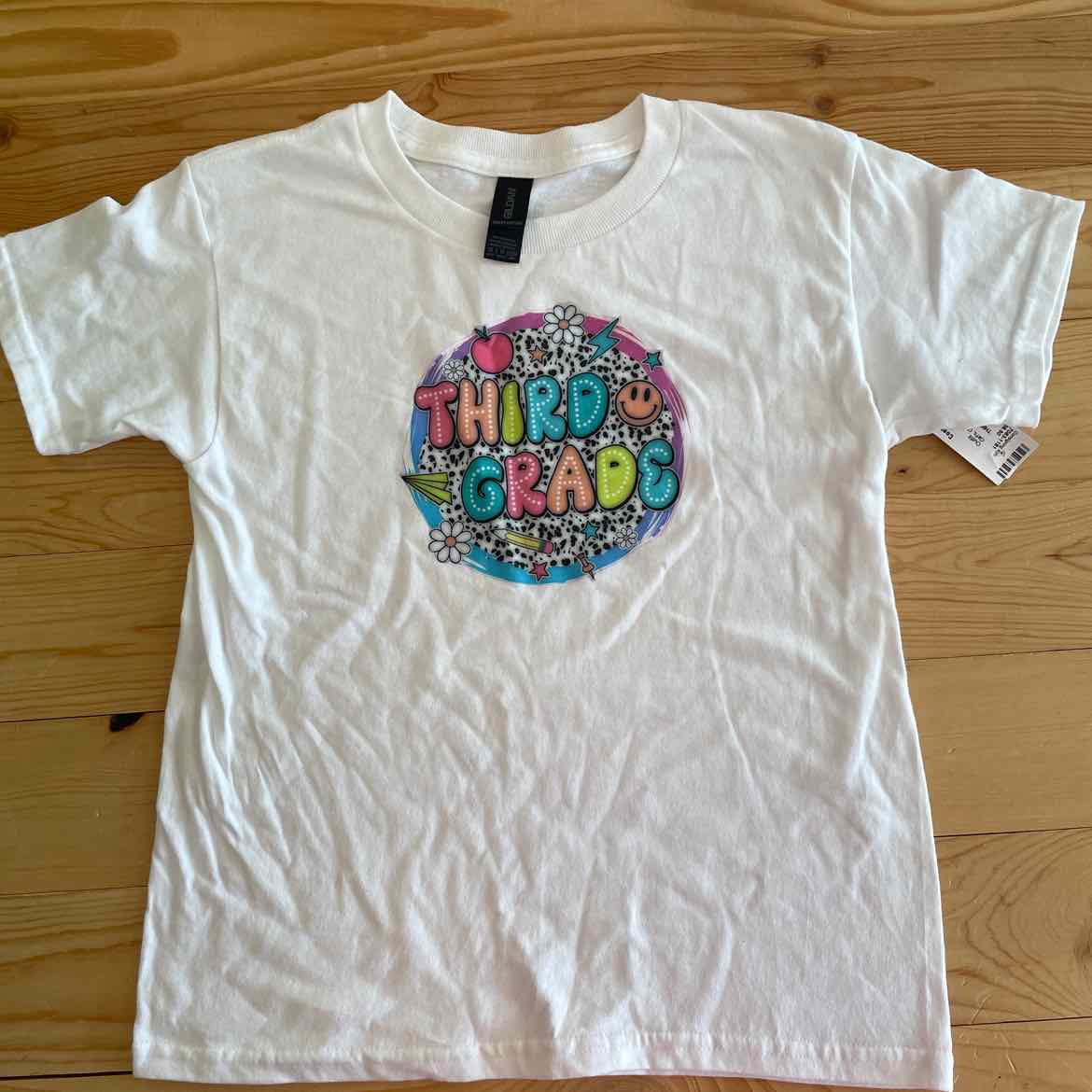 THIRD GRADE SHIRT YOUTH 7/8
