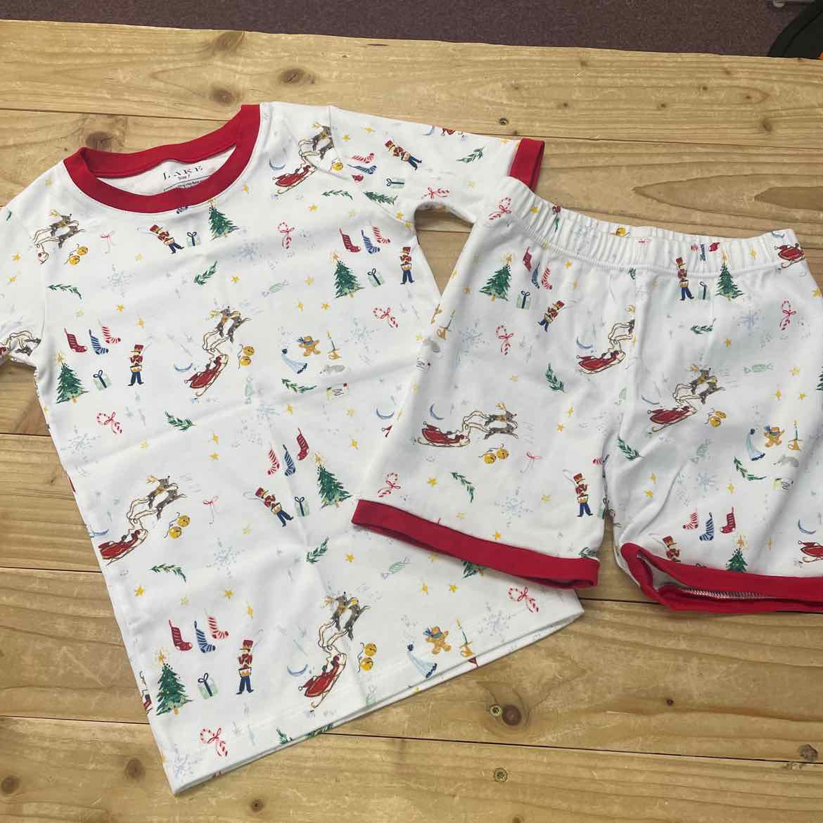 LAKE CHRISTMAS PAJAMAS 7