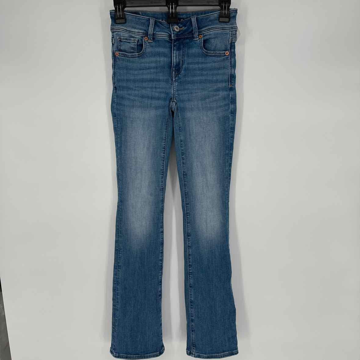 AMERICAN EAGLE KICK BOOT JEANS 000