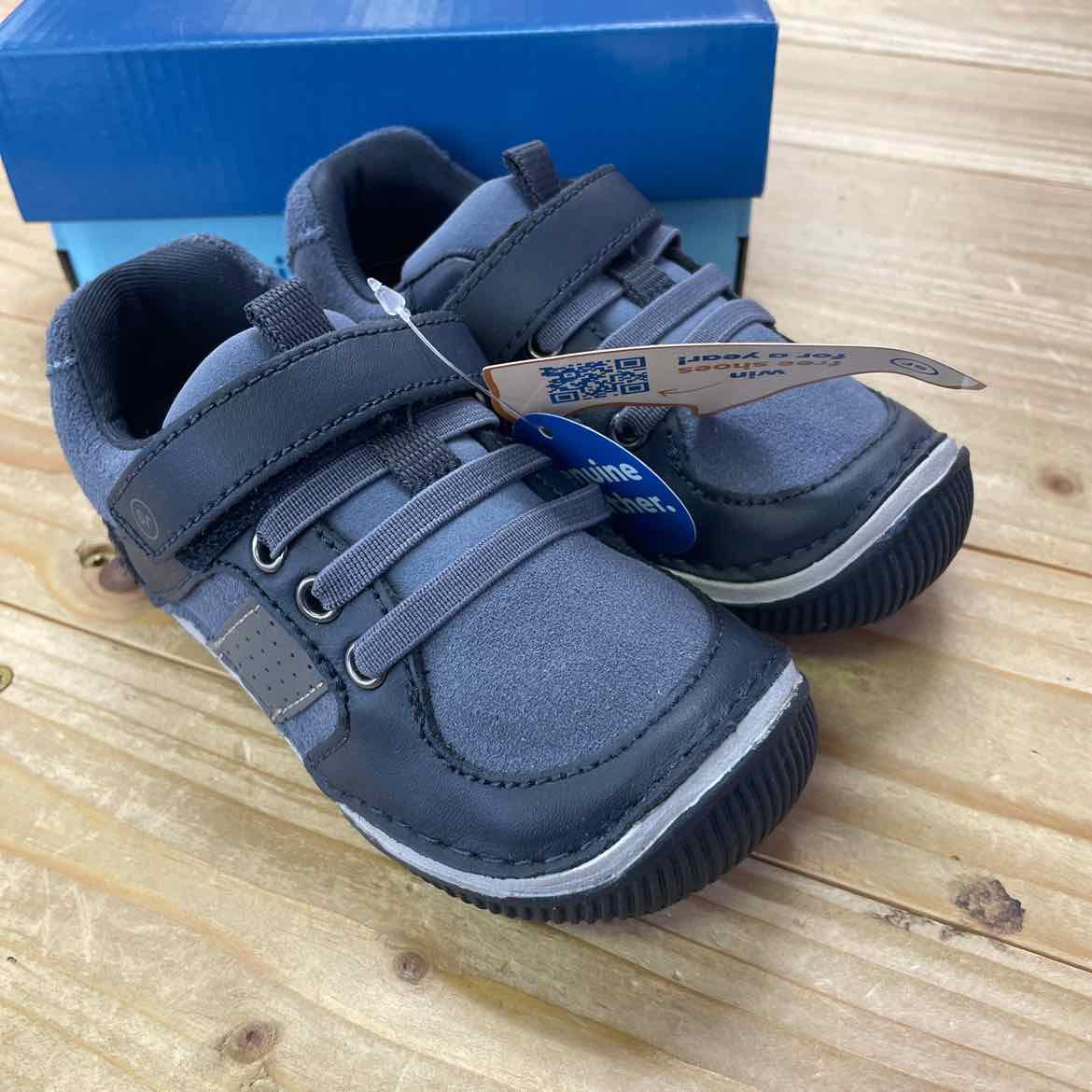 NEW! STRIDE RITE SHOES 7M
