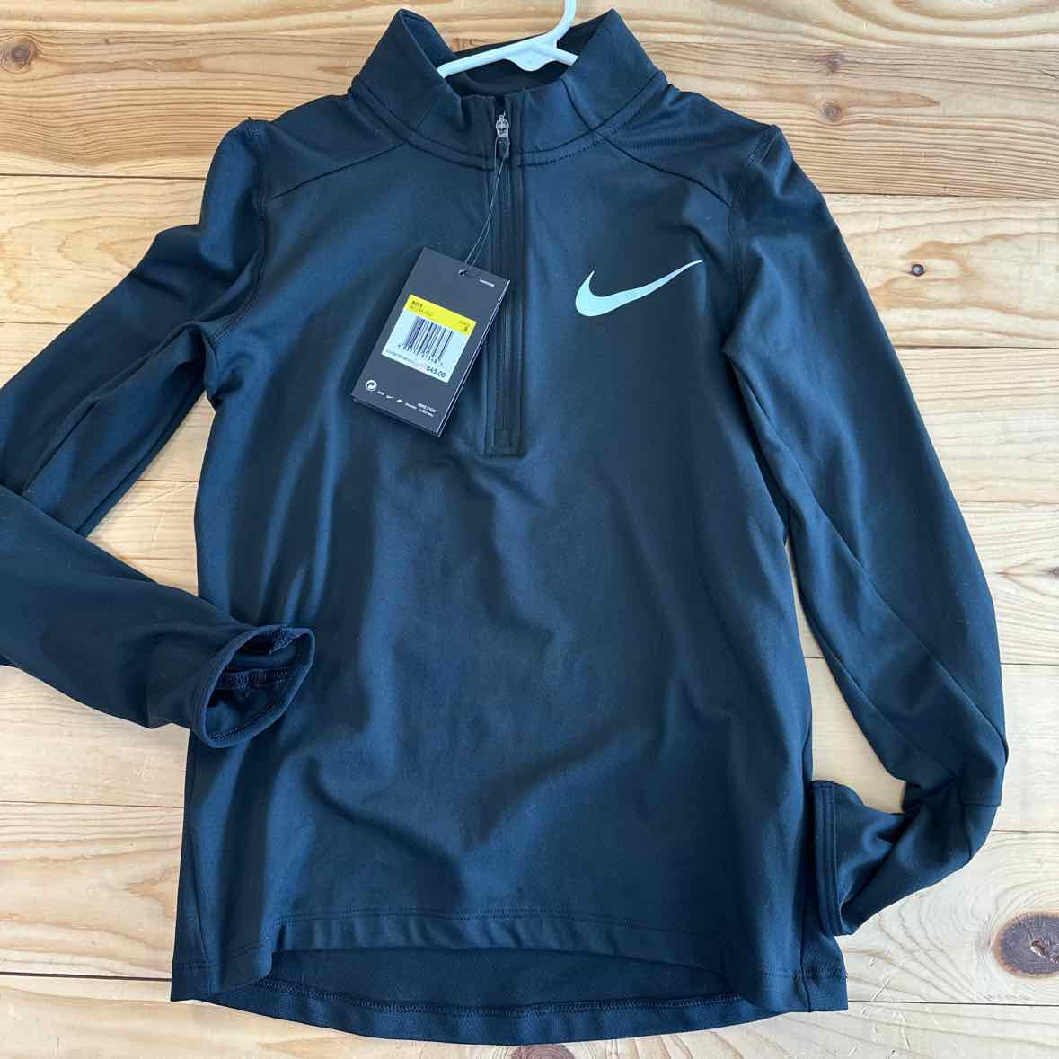 NEW! NIKE SHIRT S