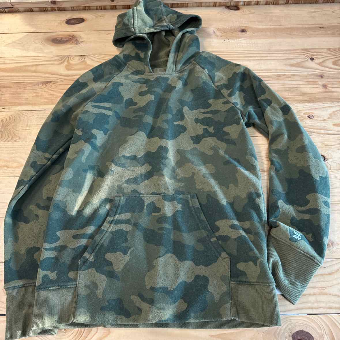 ALL IN MOTION CAMO HOODIE 12