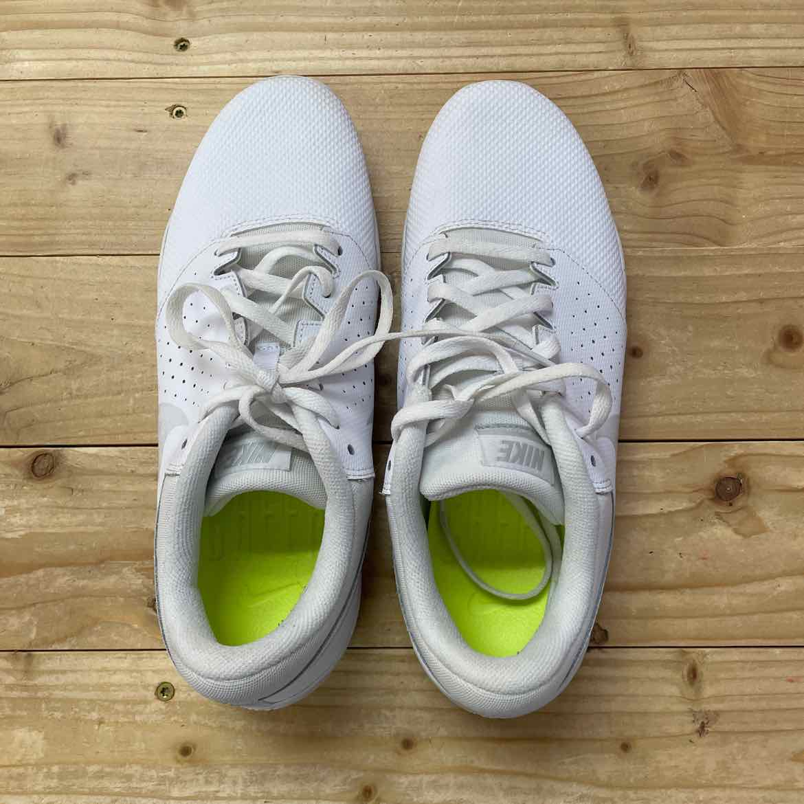 Nike 8 Shoes/Boots