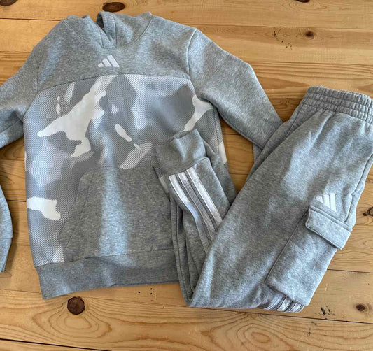 ADIDAS JOGGING SUIT 10-12