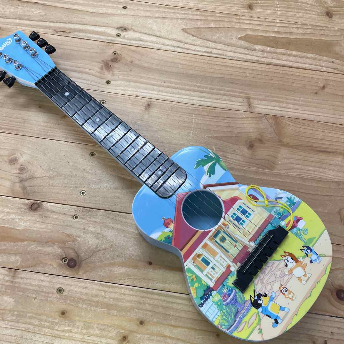 BLUEY GUITAR