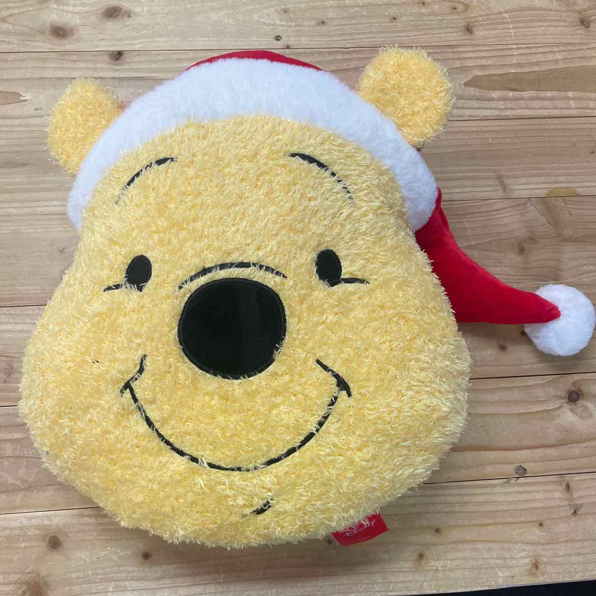 DISNEY SANTA POOH PLUSH 17"