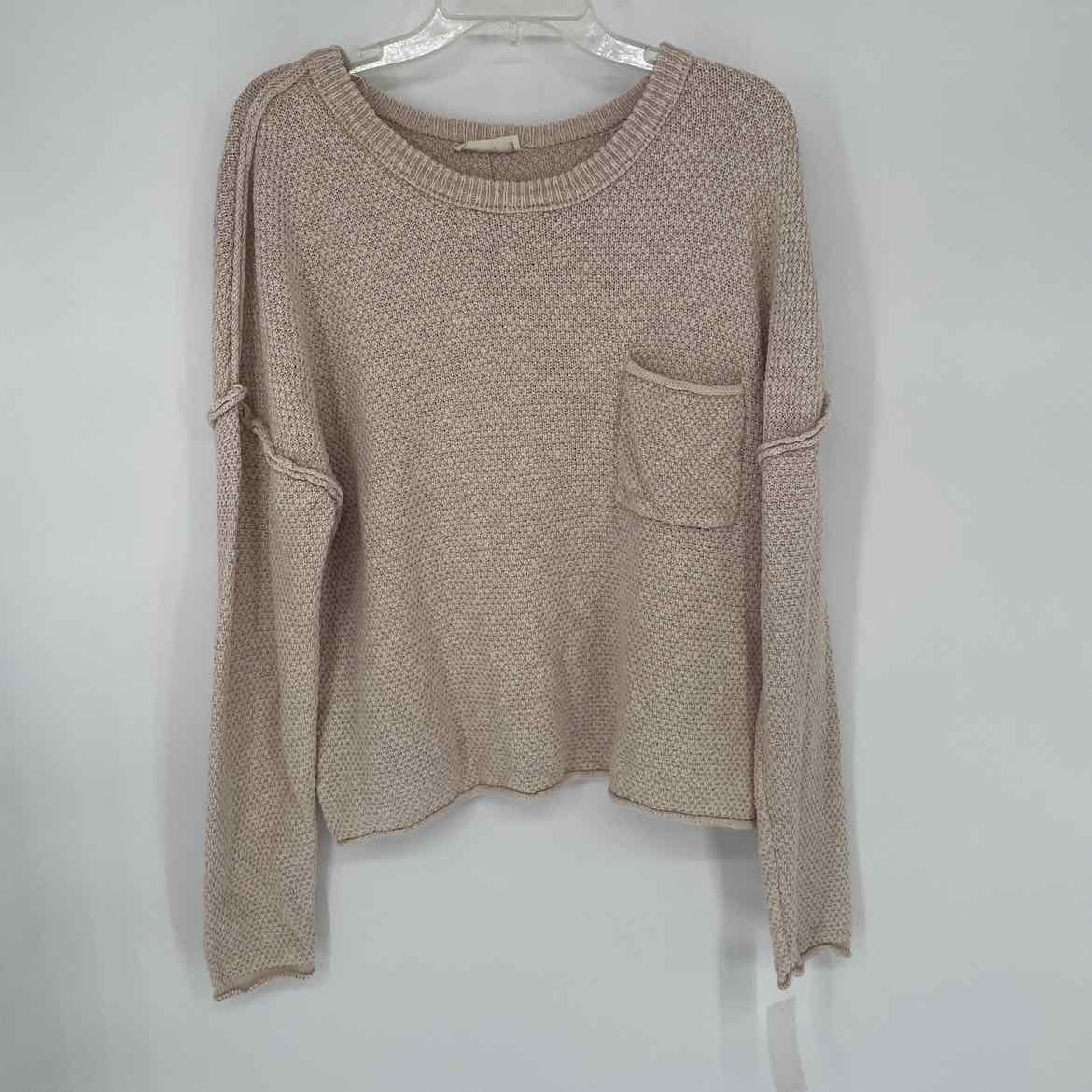 NEW IN TAN SWEATER S