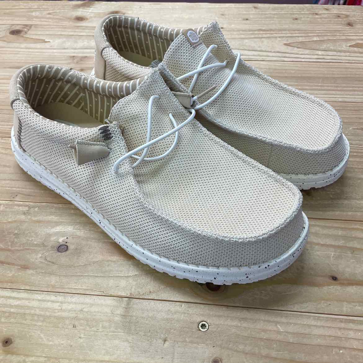 HEY DUDE WALLY SHOES 12 MENS