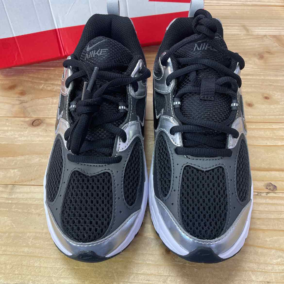 NEW! NIKE V5 RNR LACE YOUTH 3