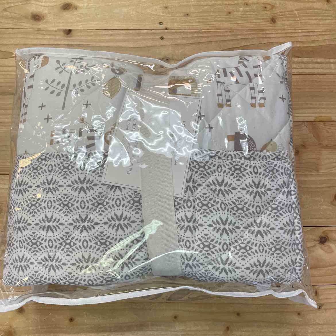 NEW! LEVTEX KENYA TODDLER BEDDING SET