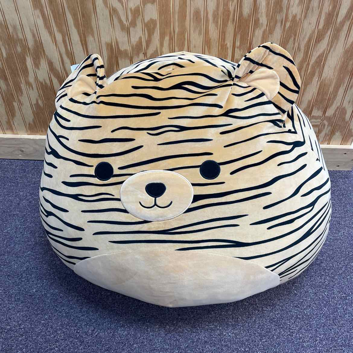 SQUISHMALLOW 24"  TINA TIGER