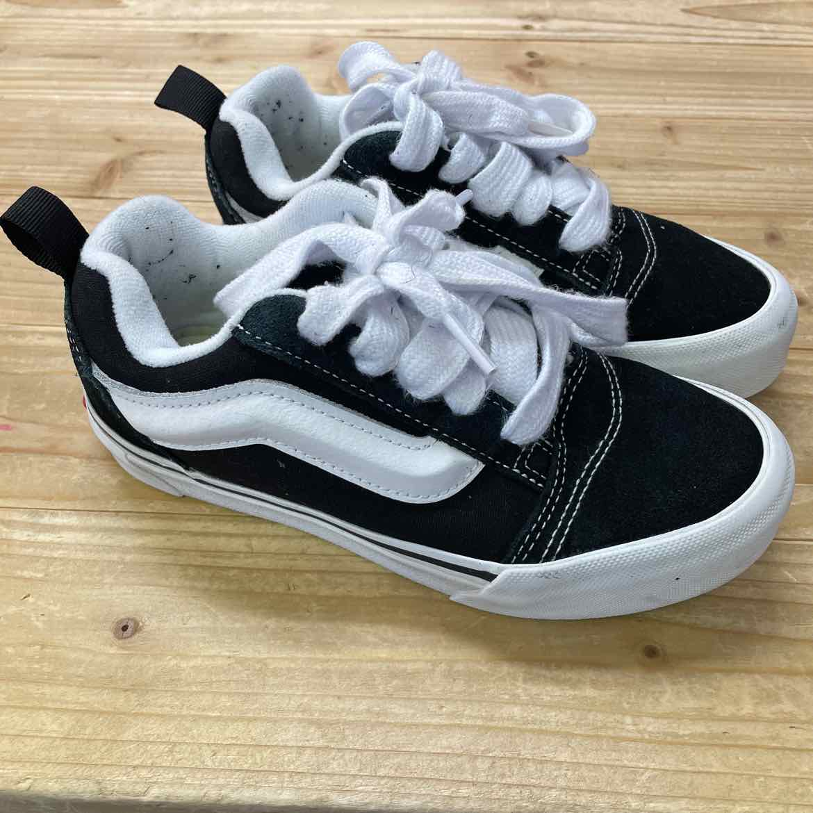 VANS SHOES 2T