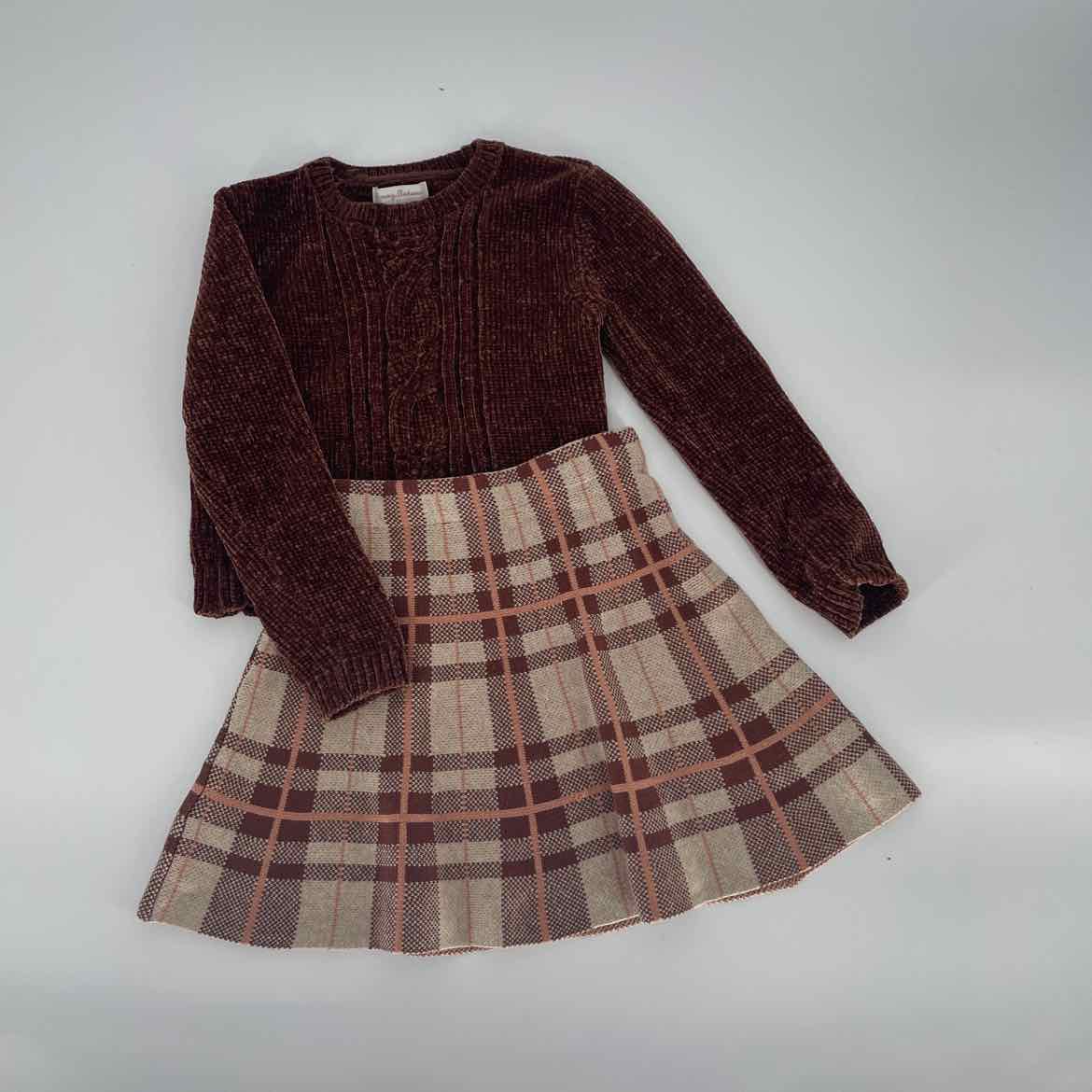 TOMMY BAHAMA PLAID OUTFIT 5/6