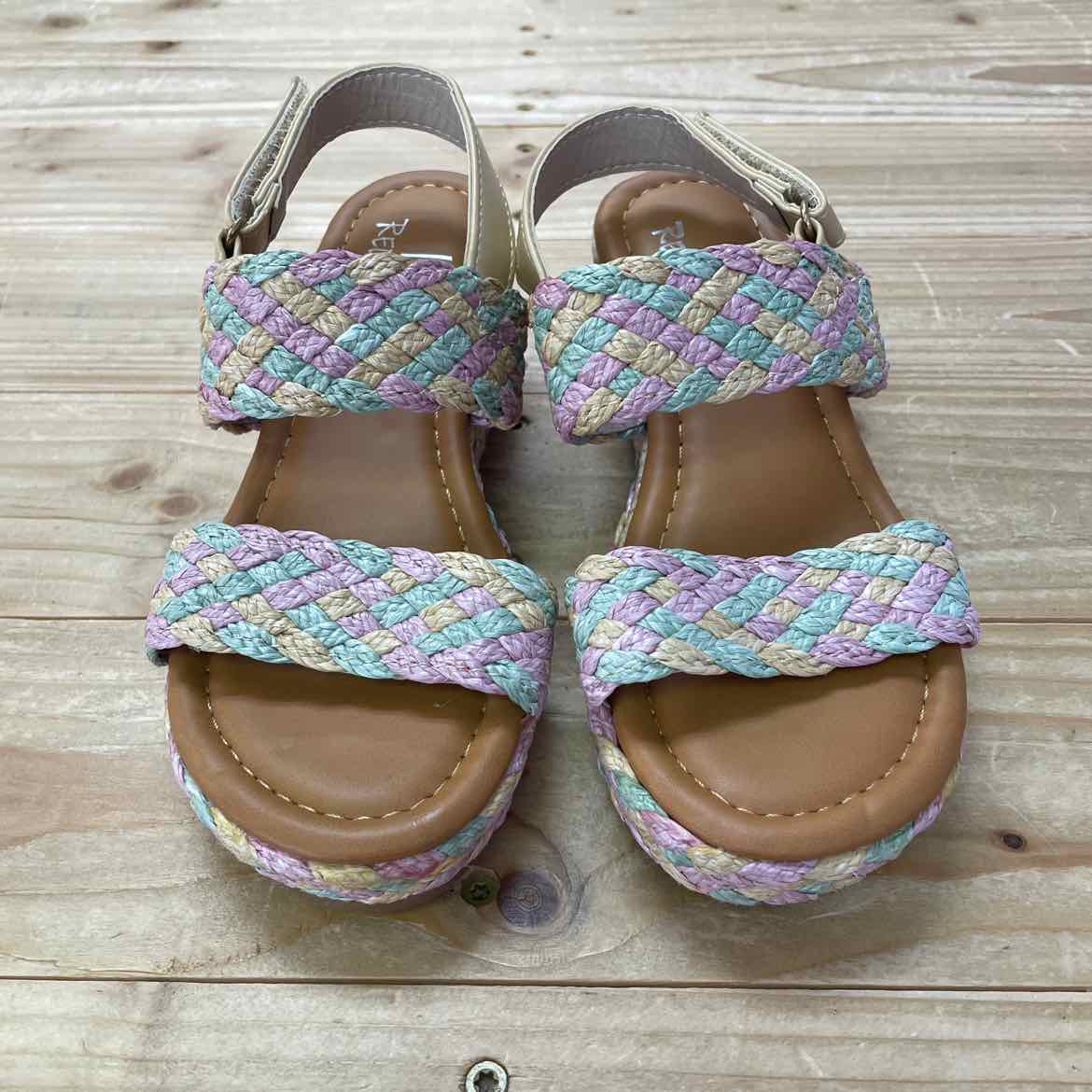 NEW! BRAIDED SANDALS 13