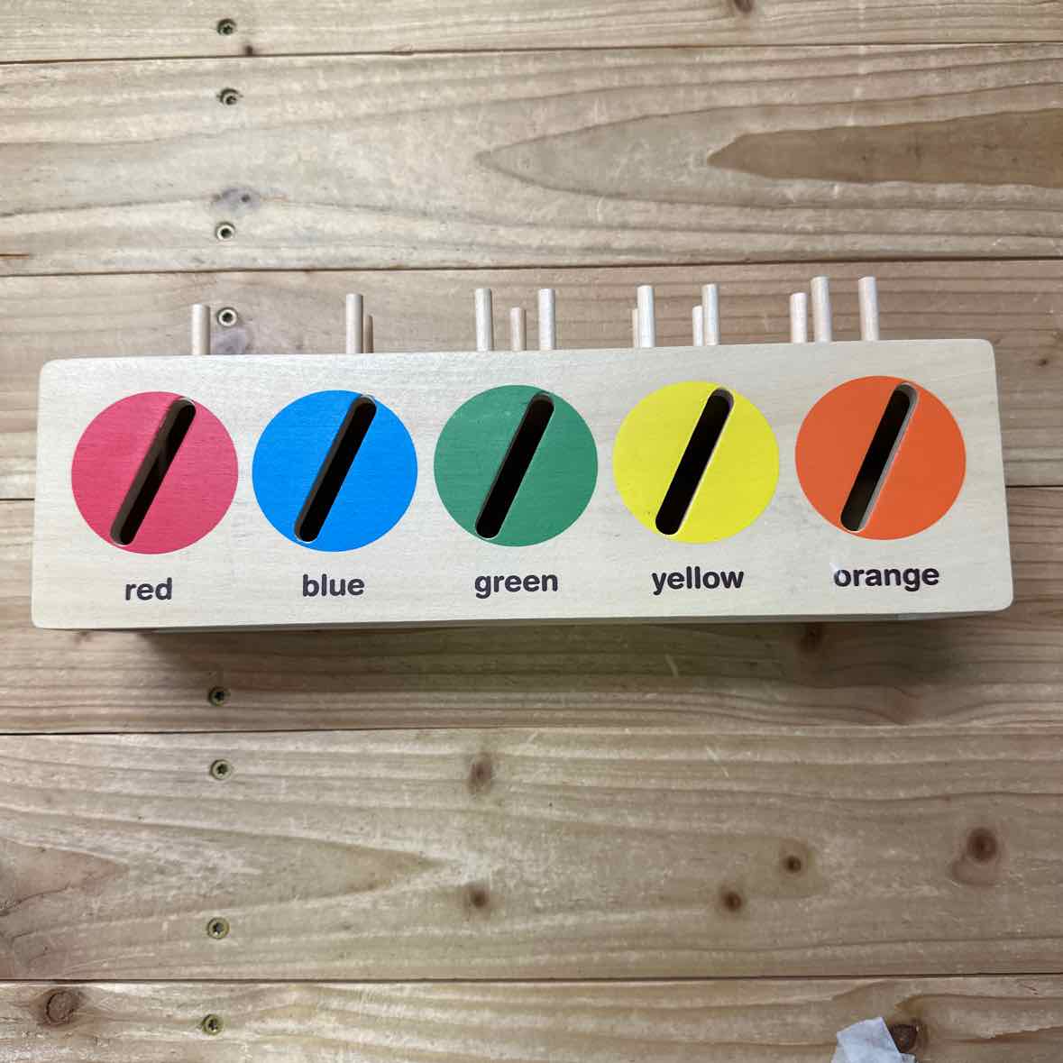WOODEN COLOR SORTER
