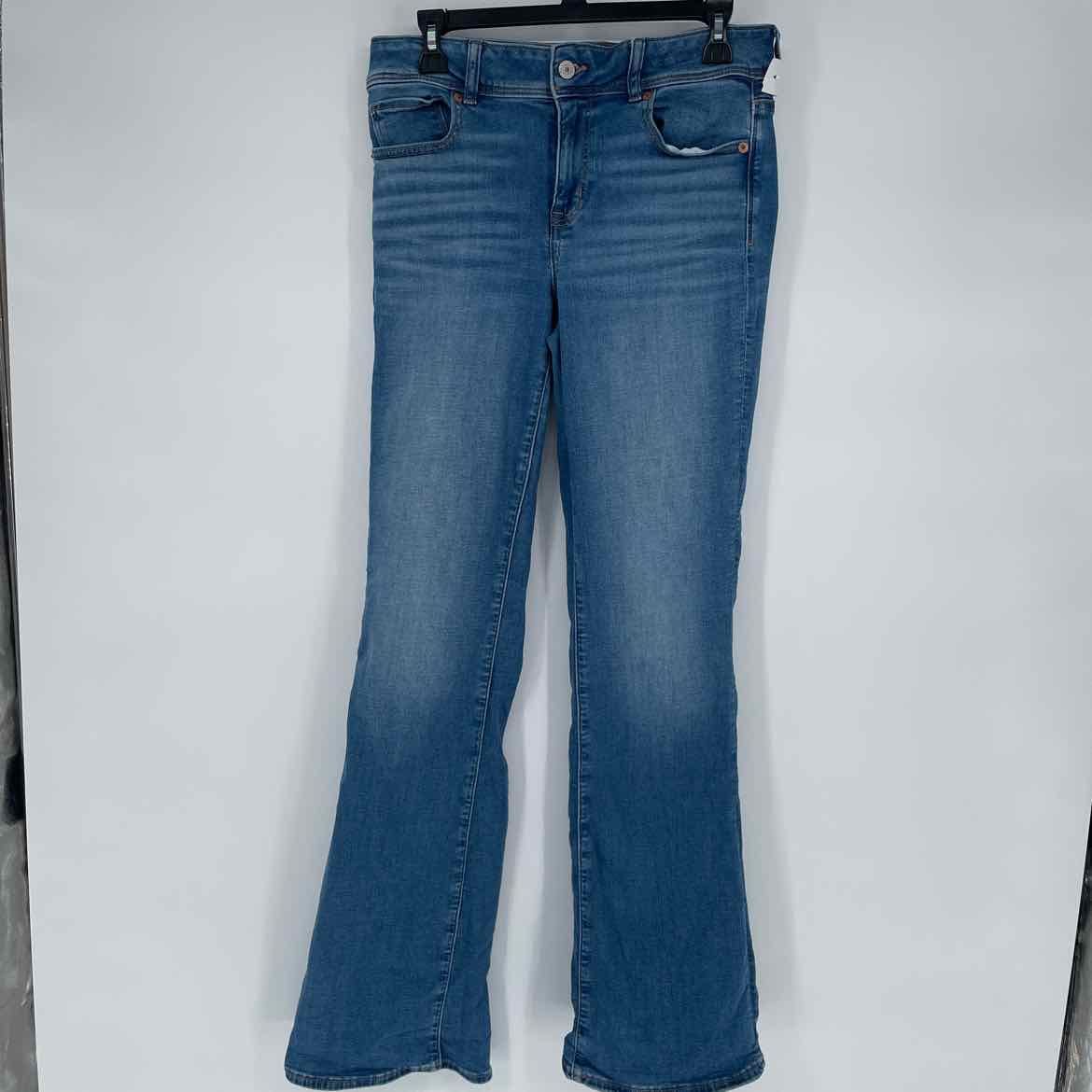 AMERICAN EAGLE JEANS 4 LONG