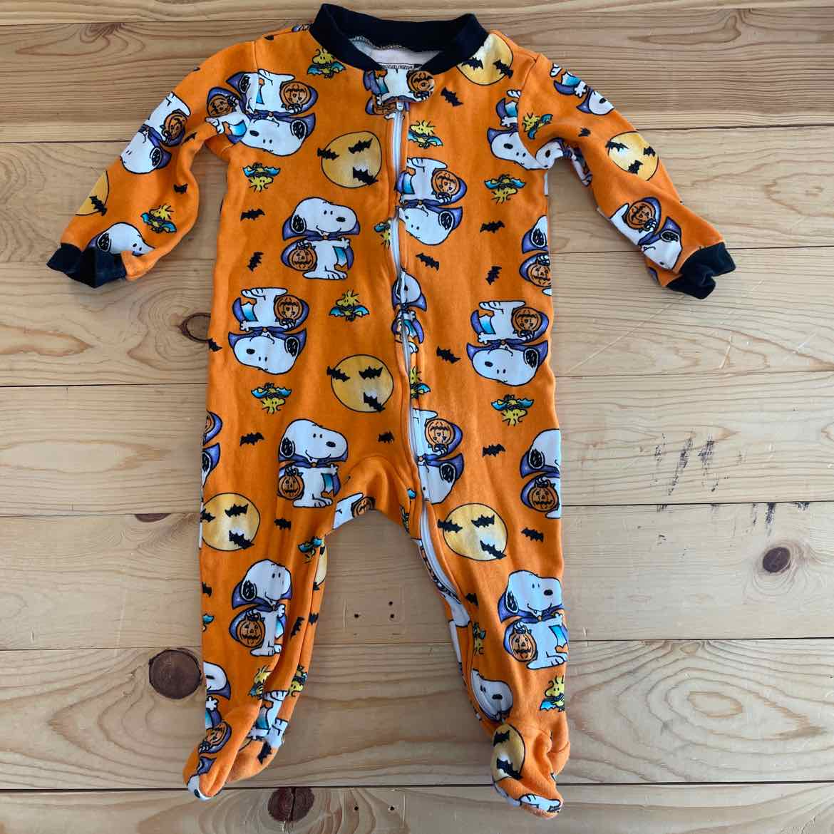 PEANUTS HALLOWEEN SLEEPER 6-9 MOS