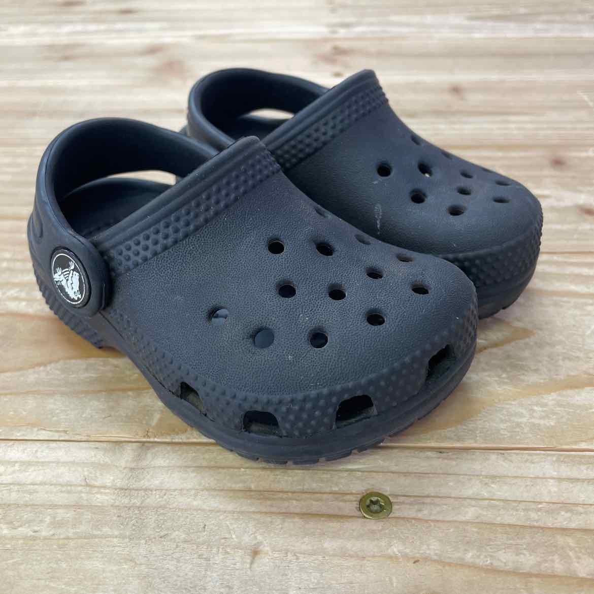 CROCS BLACK C5