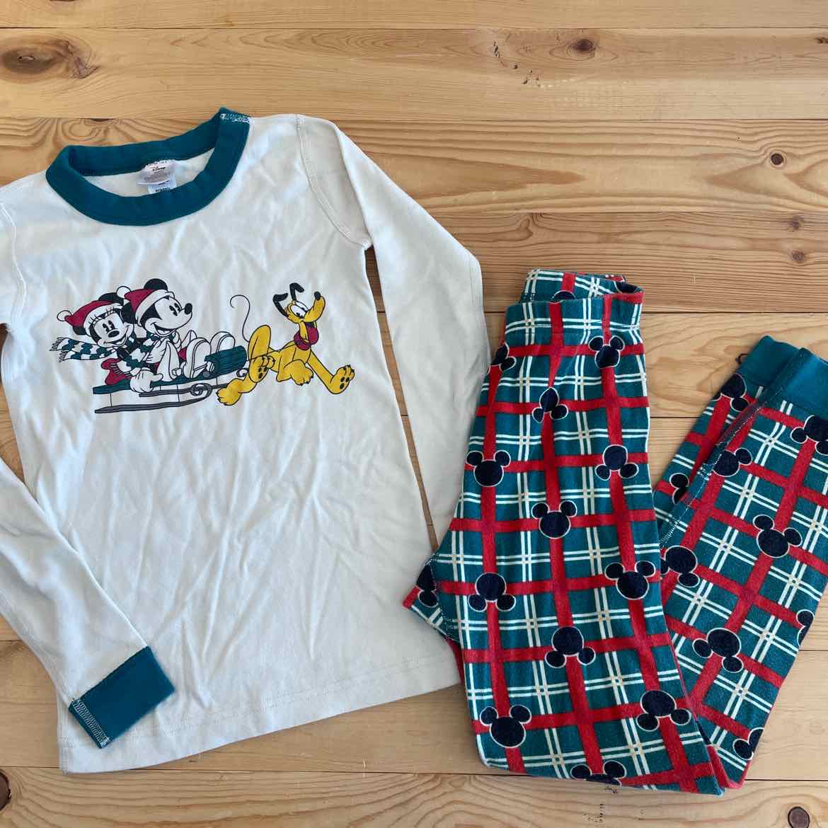 HANNA ANDERSSON DISNEY CHRISTMAS PAJAMAS 8