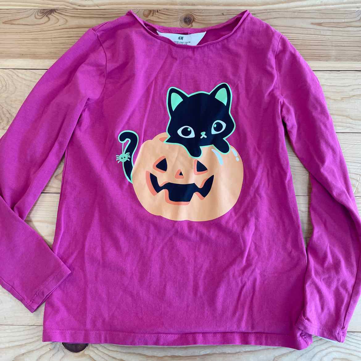 H & M CAT SHIRT 6