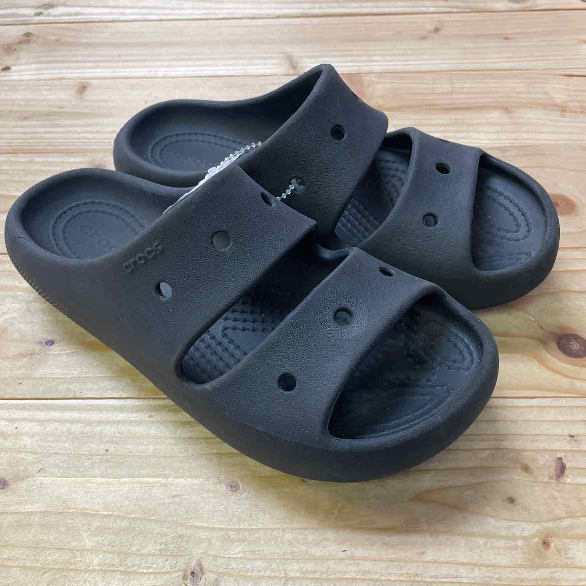 CROCS J3